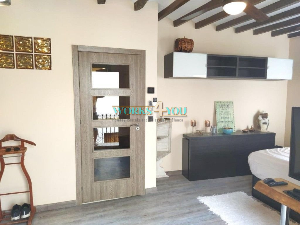 3 Bedroom Apartment La Nucia – foto 2