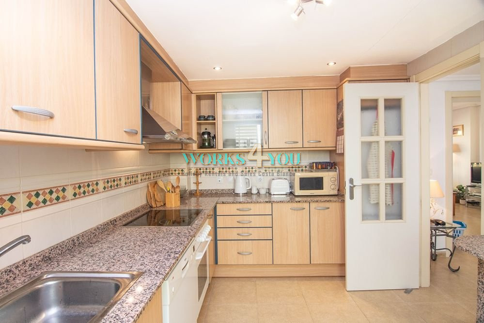 Family home with garage, La Nucia – foto 4