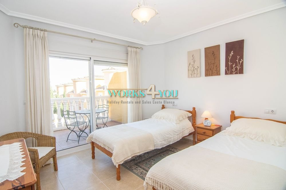 Family home with garage, La Nucia – foto 11