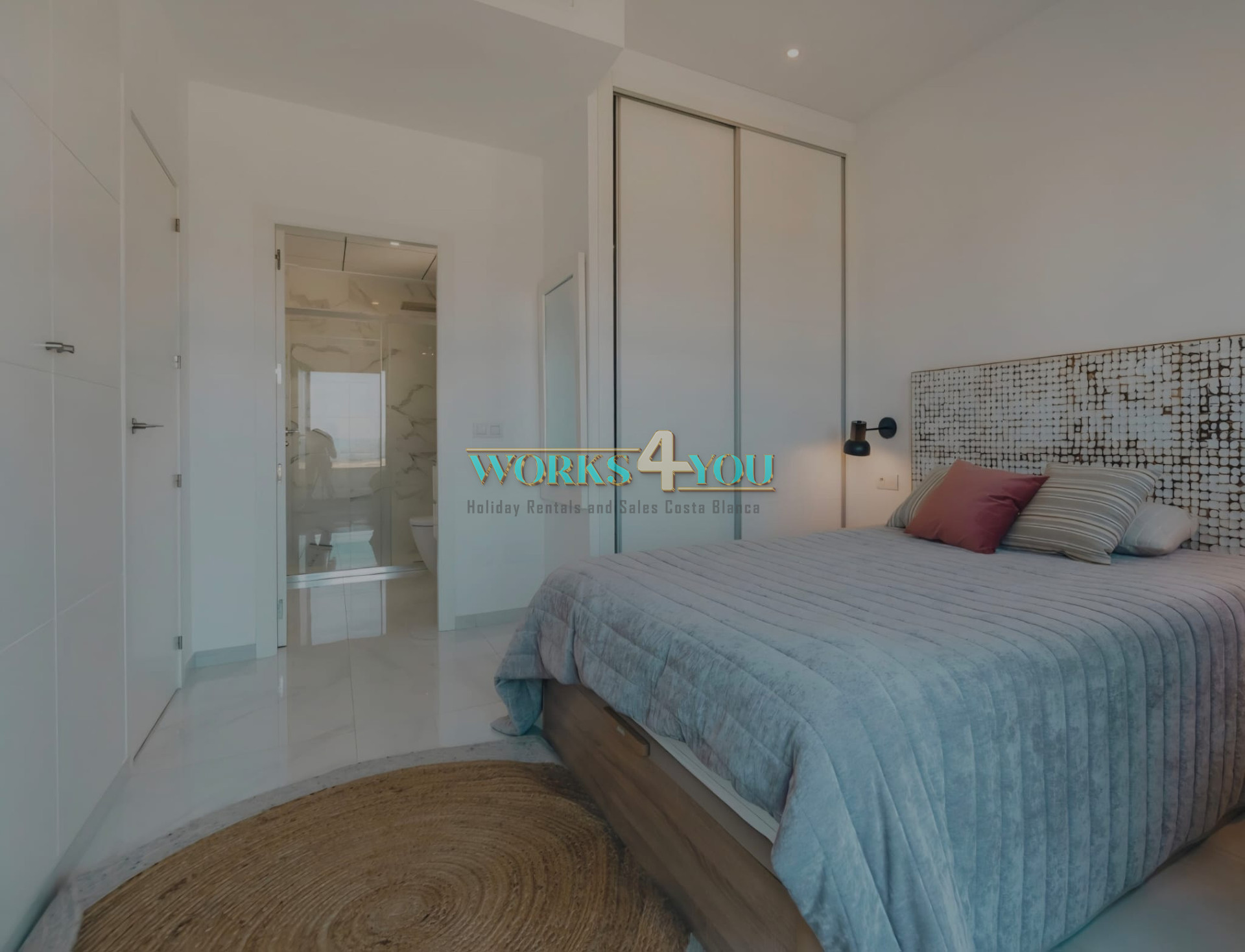 Modern 3 Bedroom Bungalow – foto 7