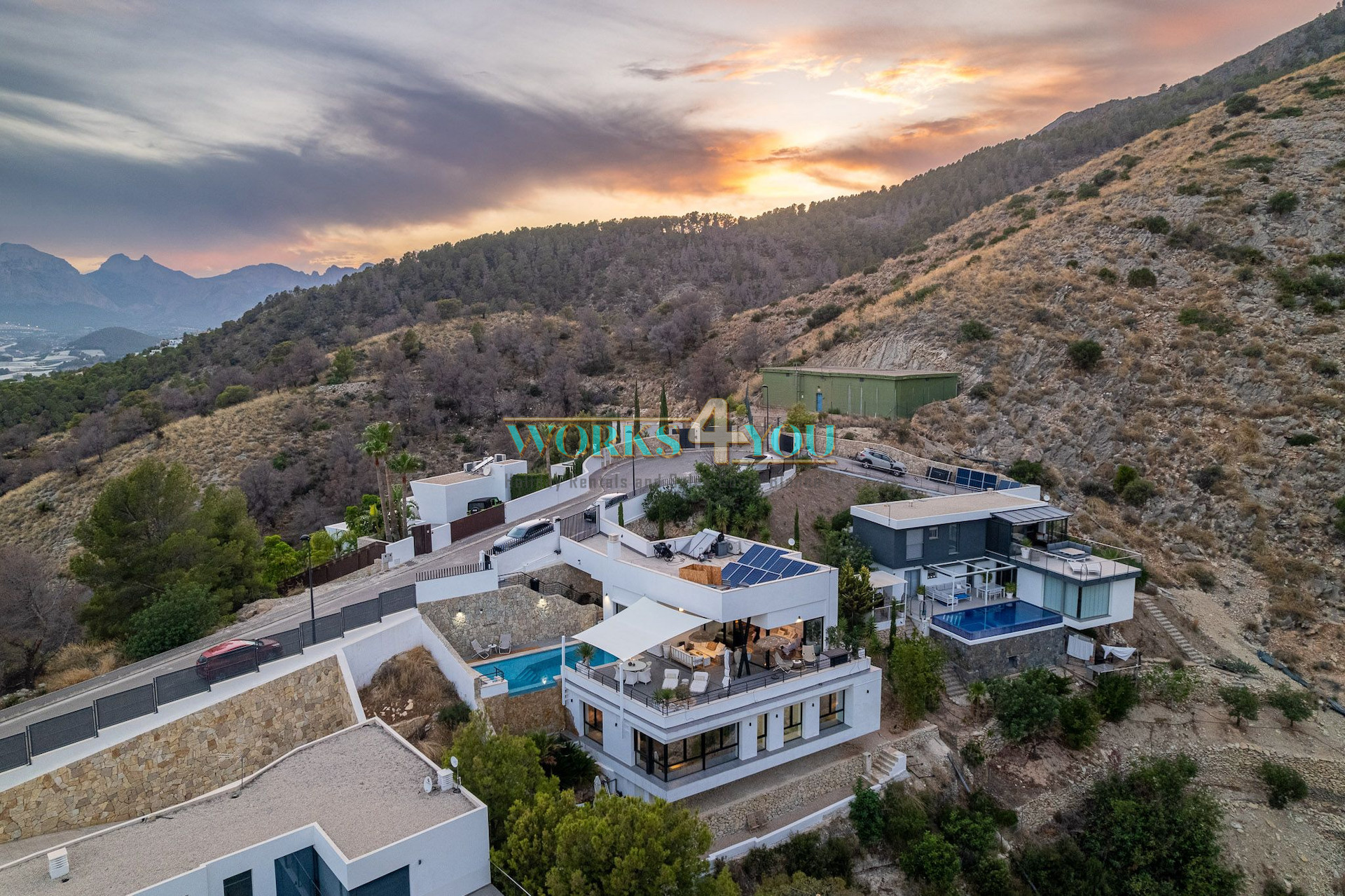 Exclusive Contemporary Villa in Altea with Panoramic Sea & Mountain Views – foto 3