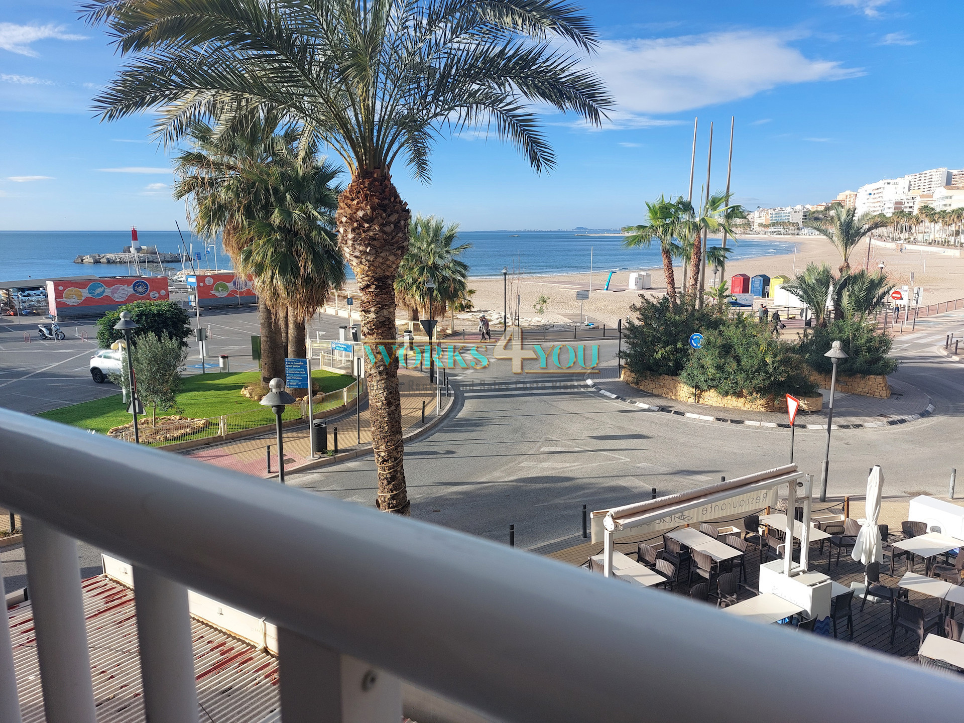 Bonita Apartment Villajoyosa 1st line/ Adults only