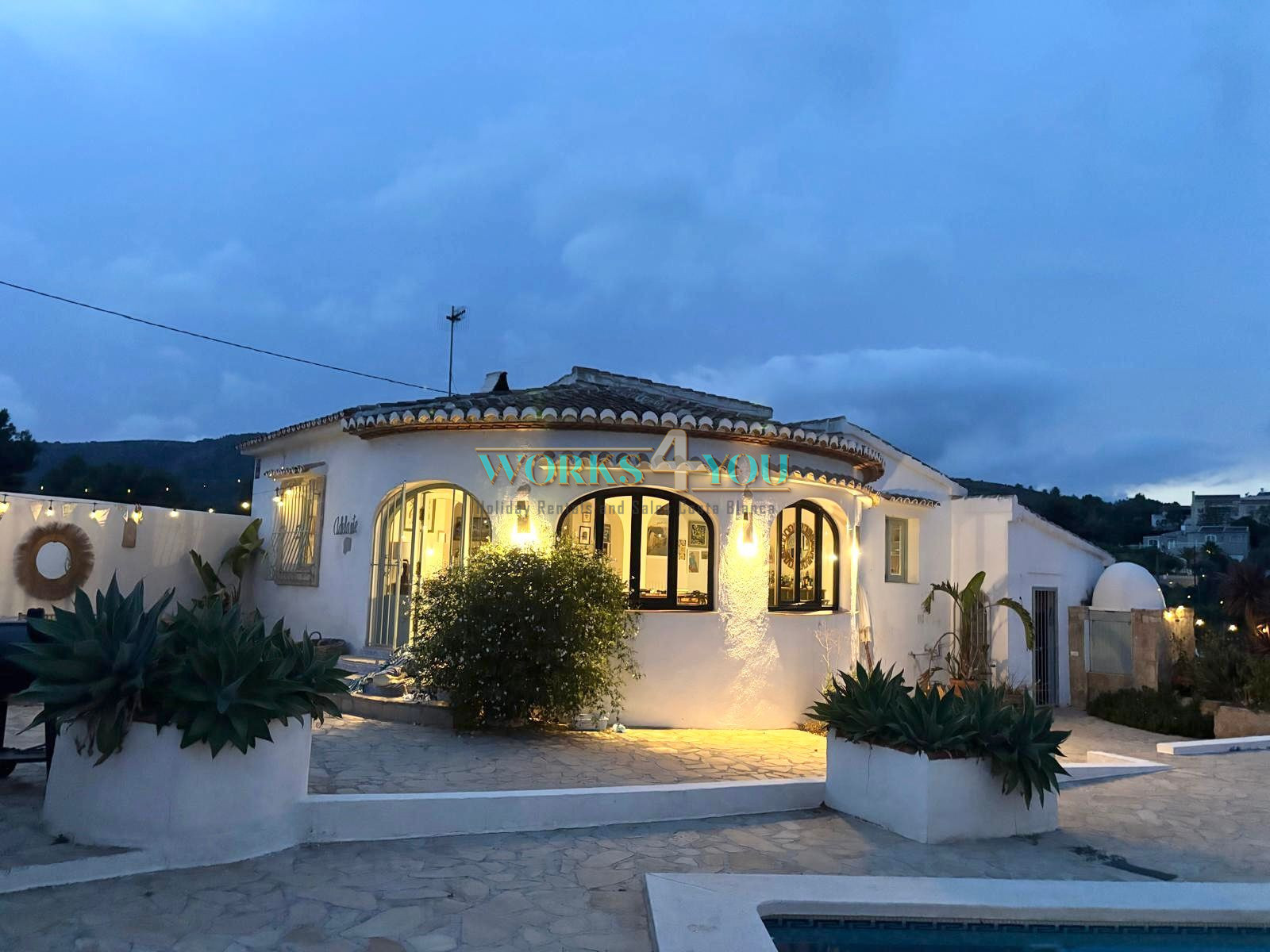 Authentic rural living on the border of Jávea - with pool, privacy and Mediterranean flair