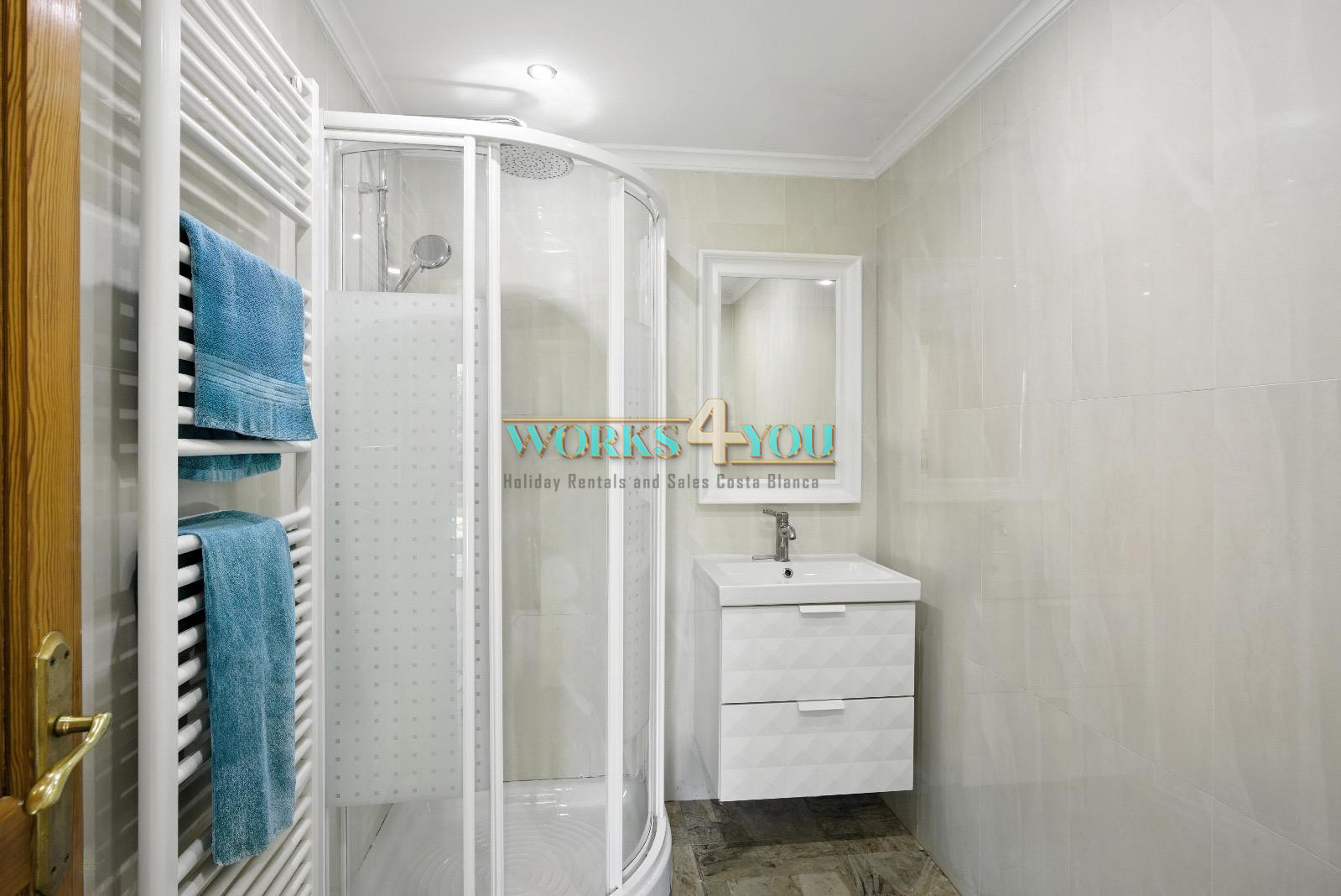 Large completely renovated 7 bedroom villa located in the beautiful Campo of Javea – foto 47