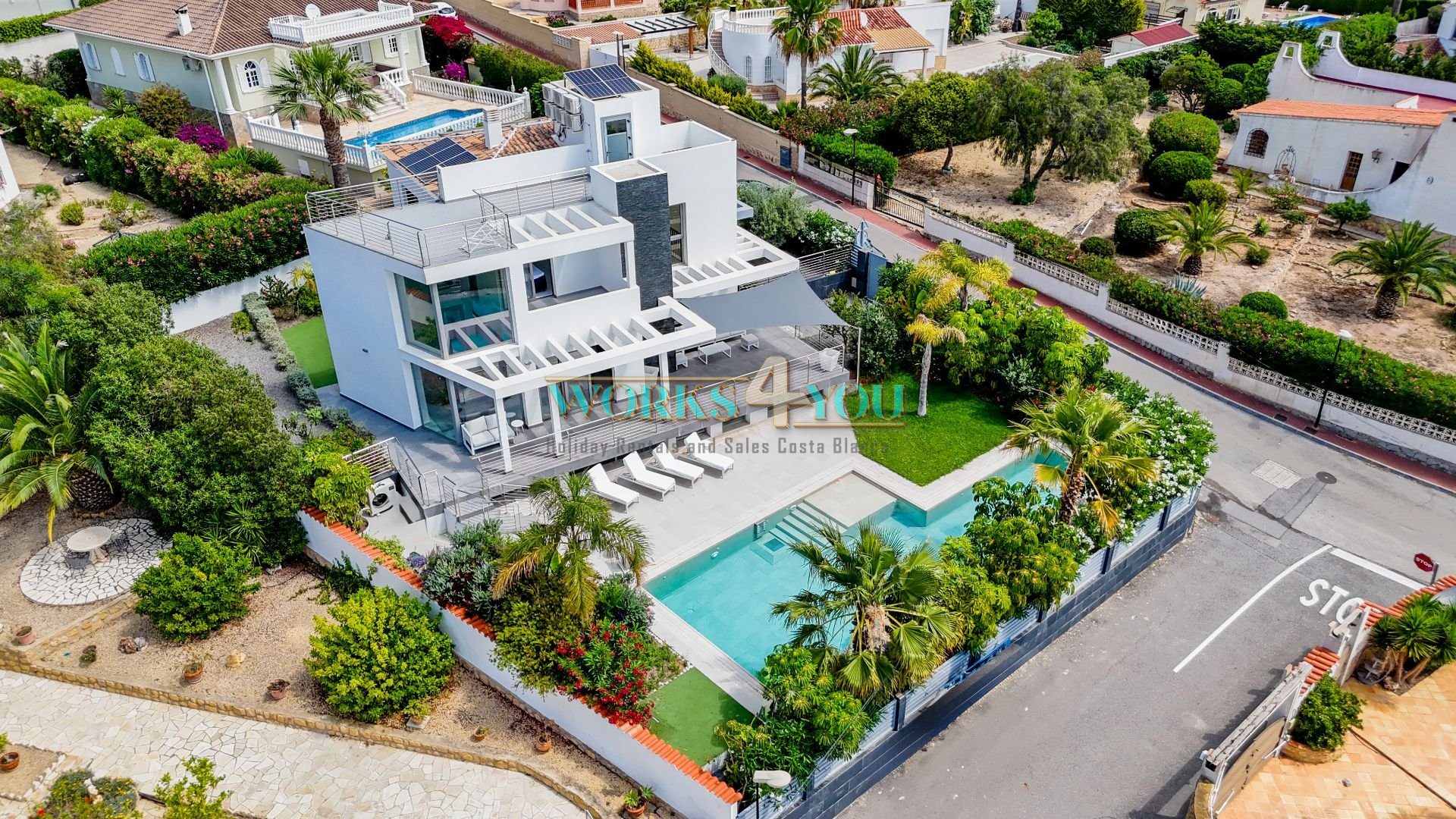 Modern Villa in This Suburb of La Nucía with Solar power – foto 2