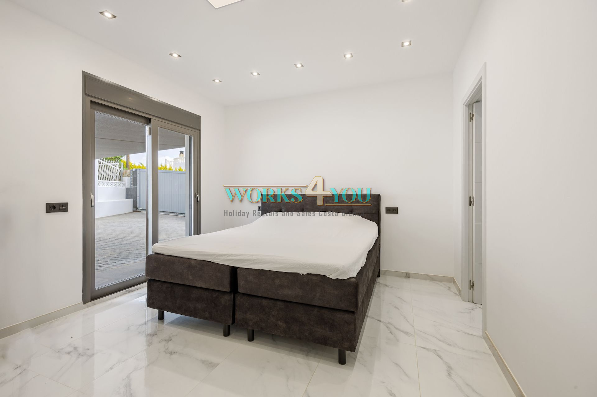 Modern Villa in This Suburb of La Nucía with Solar power – foto 15
