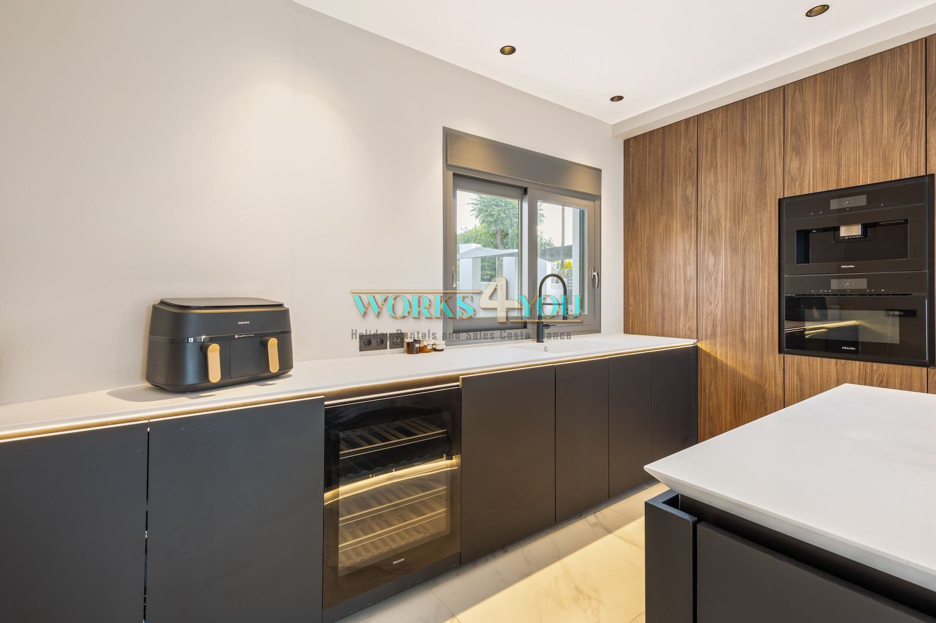 Modern Villa in This Suburb of La Nucía with Solar power – foto 43
