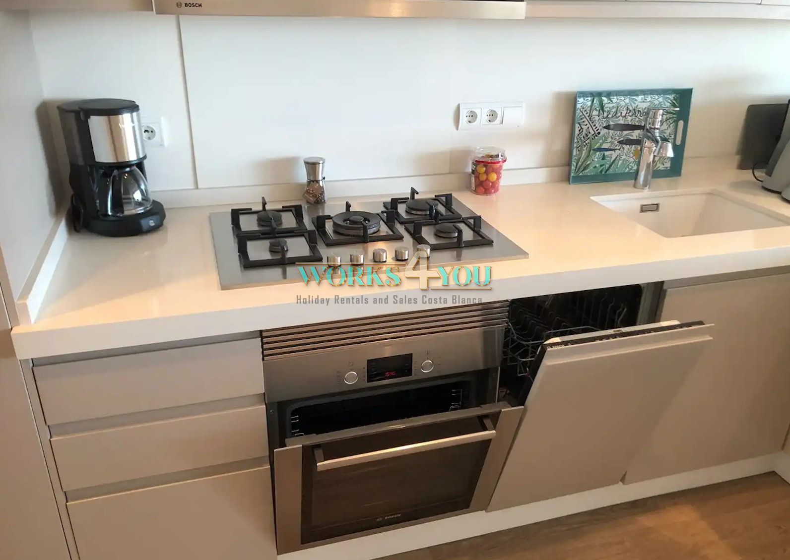 Spacious Two Bedroom Apartment  max 3 pers – foto 19