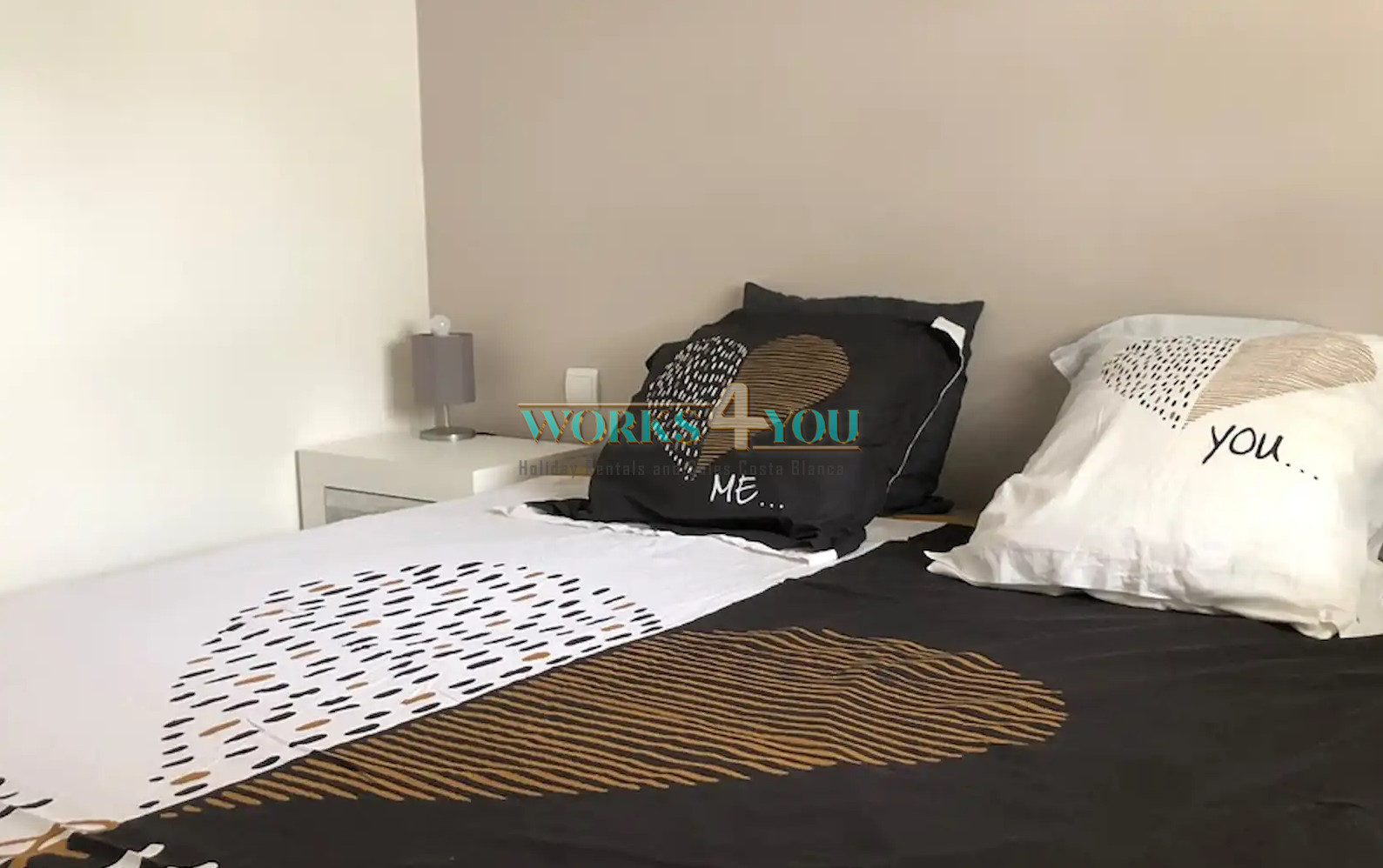Spacious Two Bedroom Apartment  max 3 pers – foto 27