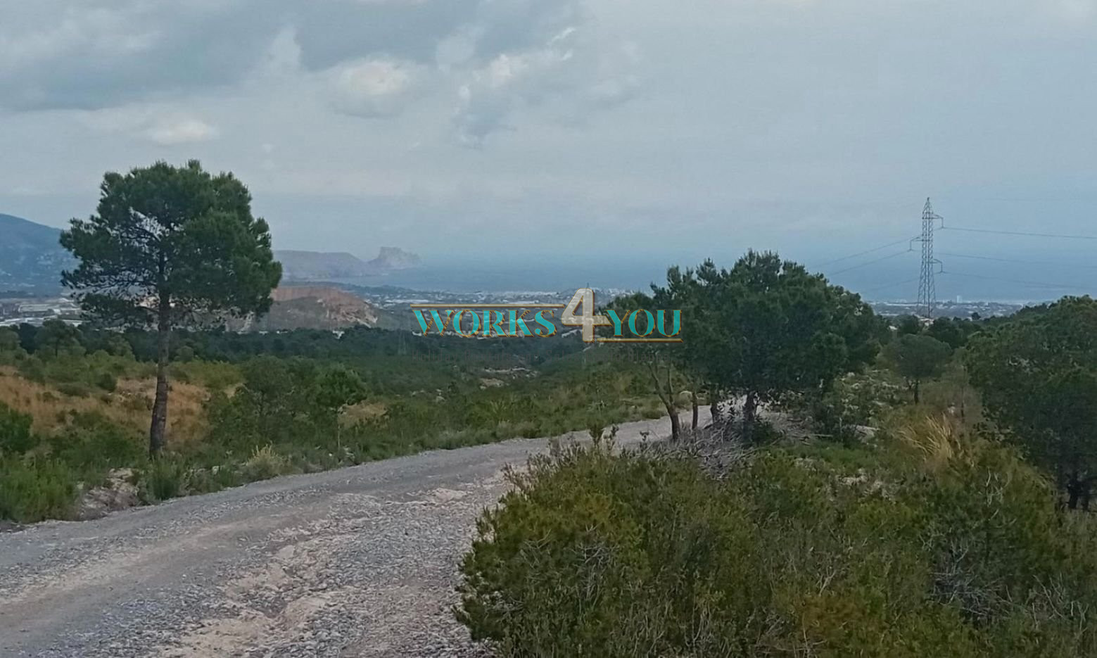 Exceptional Investment Opportunity in La Nucía – 43,450 m² Plot with Sea Views and High Development Potential – foto 3