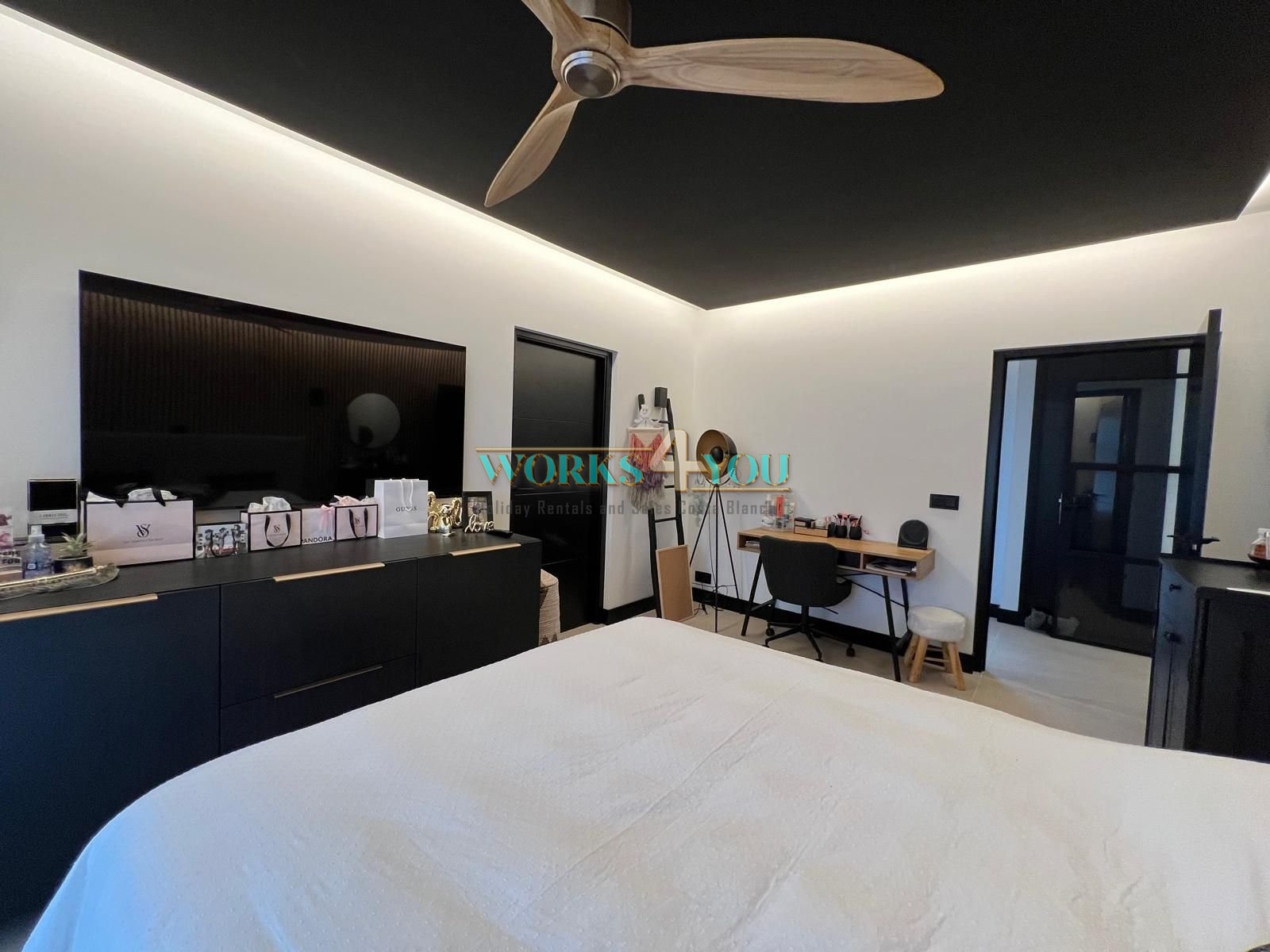 Luxury Hacienda-Style Villa in Pedreguer – A Masterpiece of Design and Sustainability – foto 23