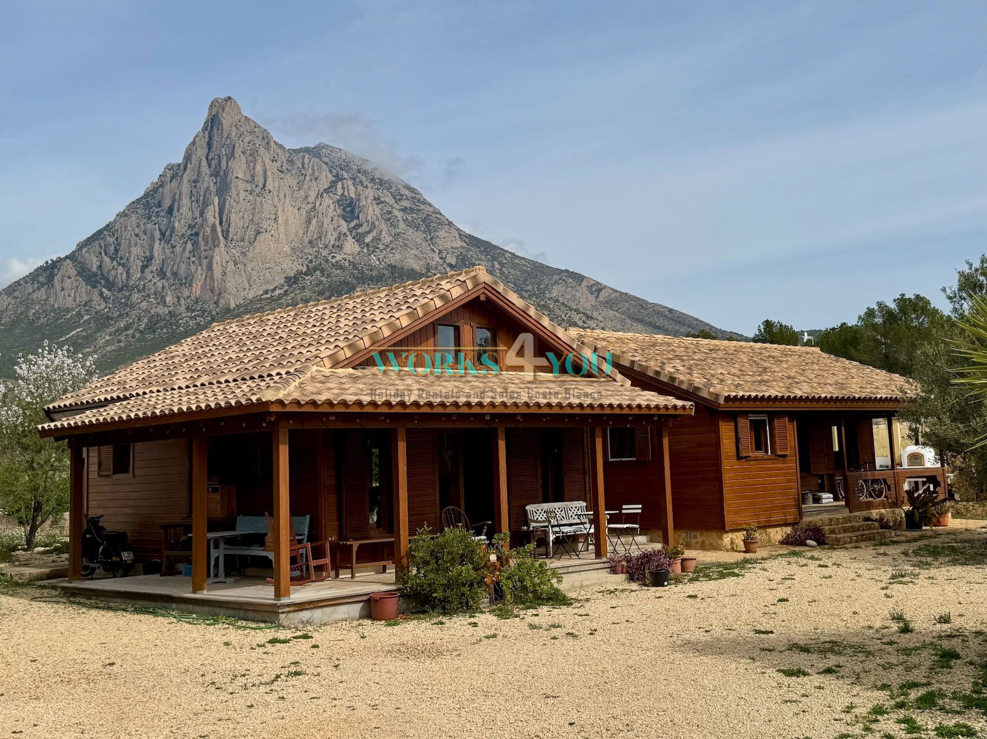 Rural Villa Surrounded by Mountians in Finestrat – foto 2
