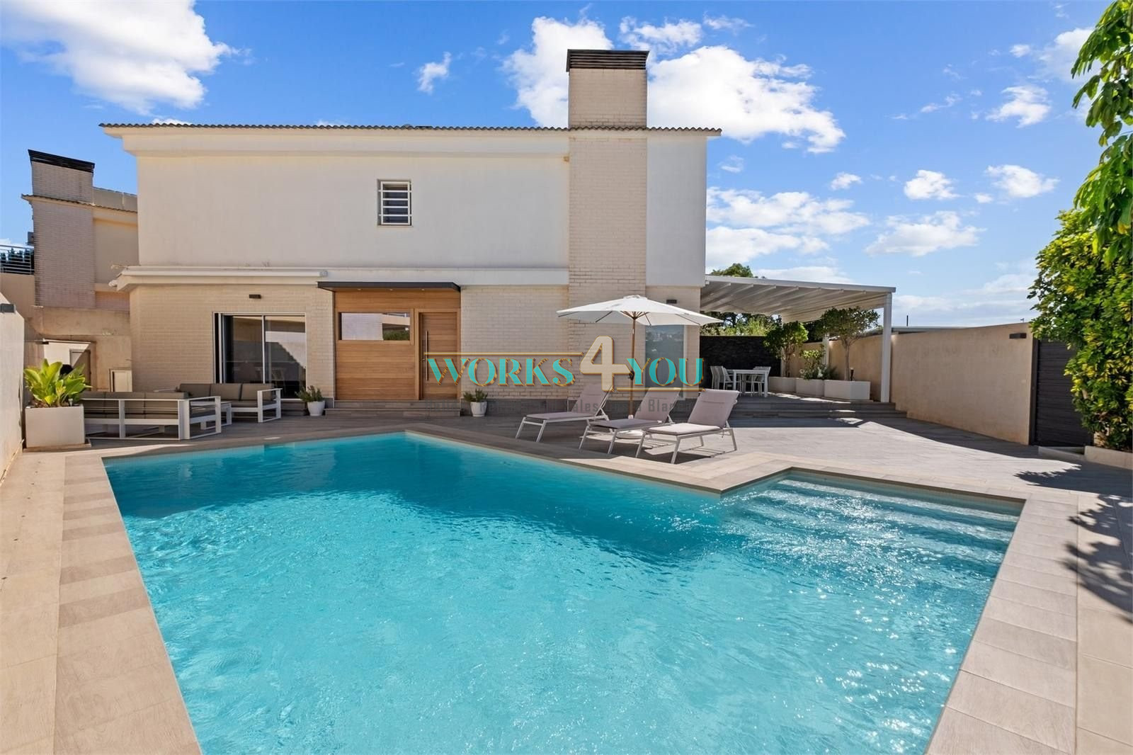 Semi-detached villa in Colonia Escandinavia, Alfaz del Pi