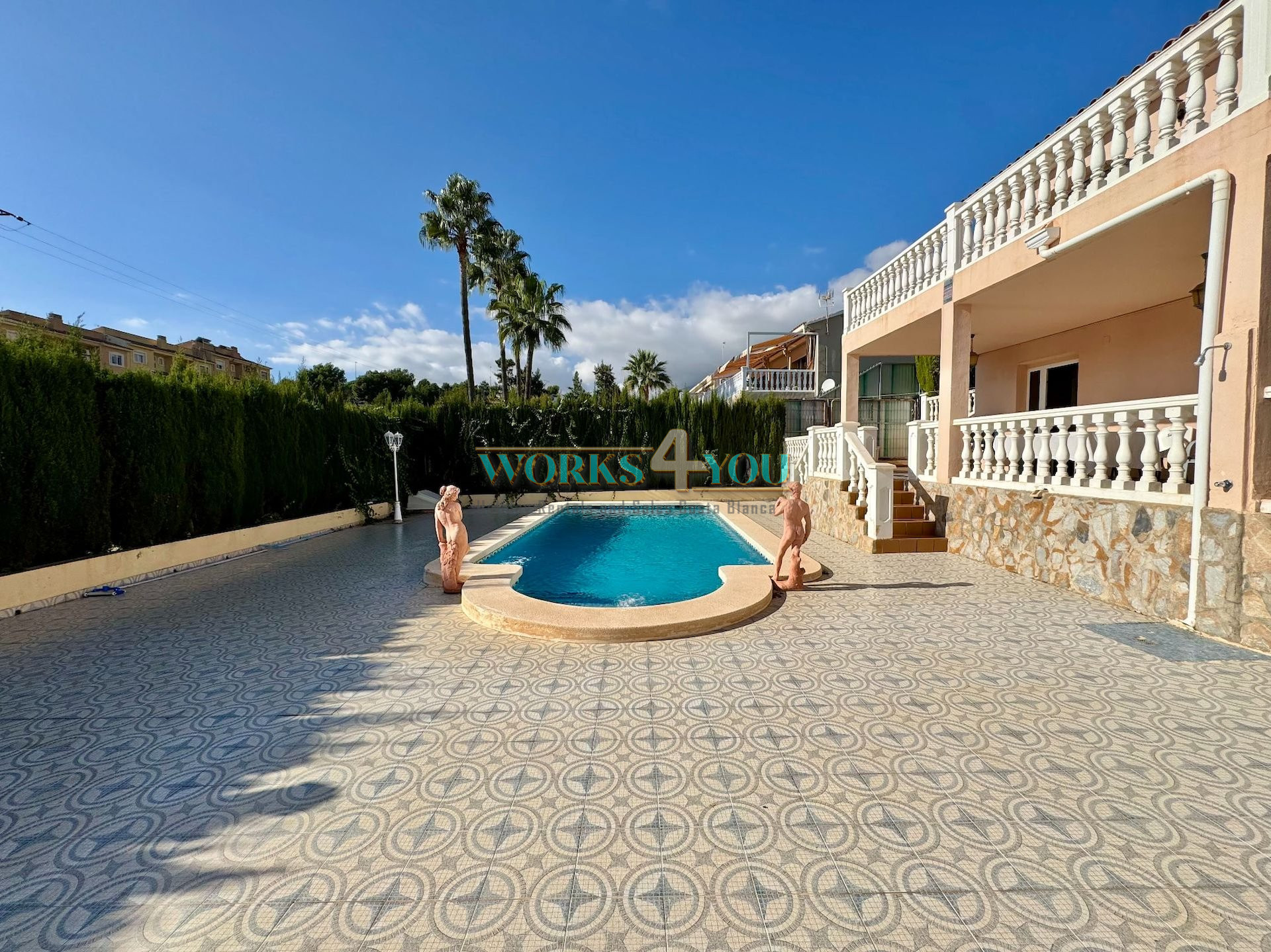 Villa with 2 Independent Apartments in Pinar de Garaita, La Nucia – foto 3