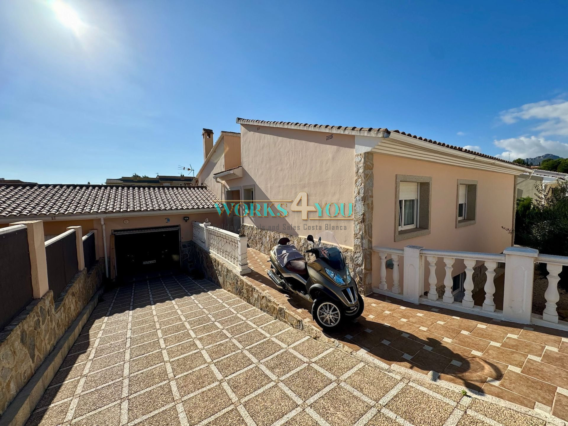 Villa with 2 Independent Apartments in Pinar de Garaita, La Nucia – foto 4
