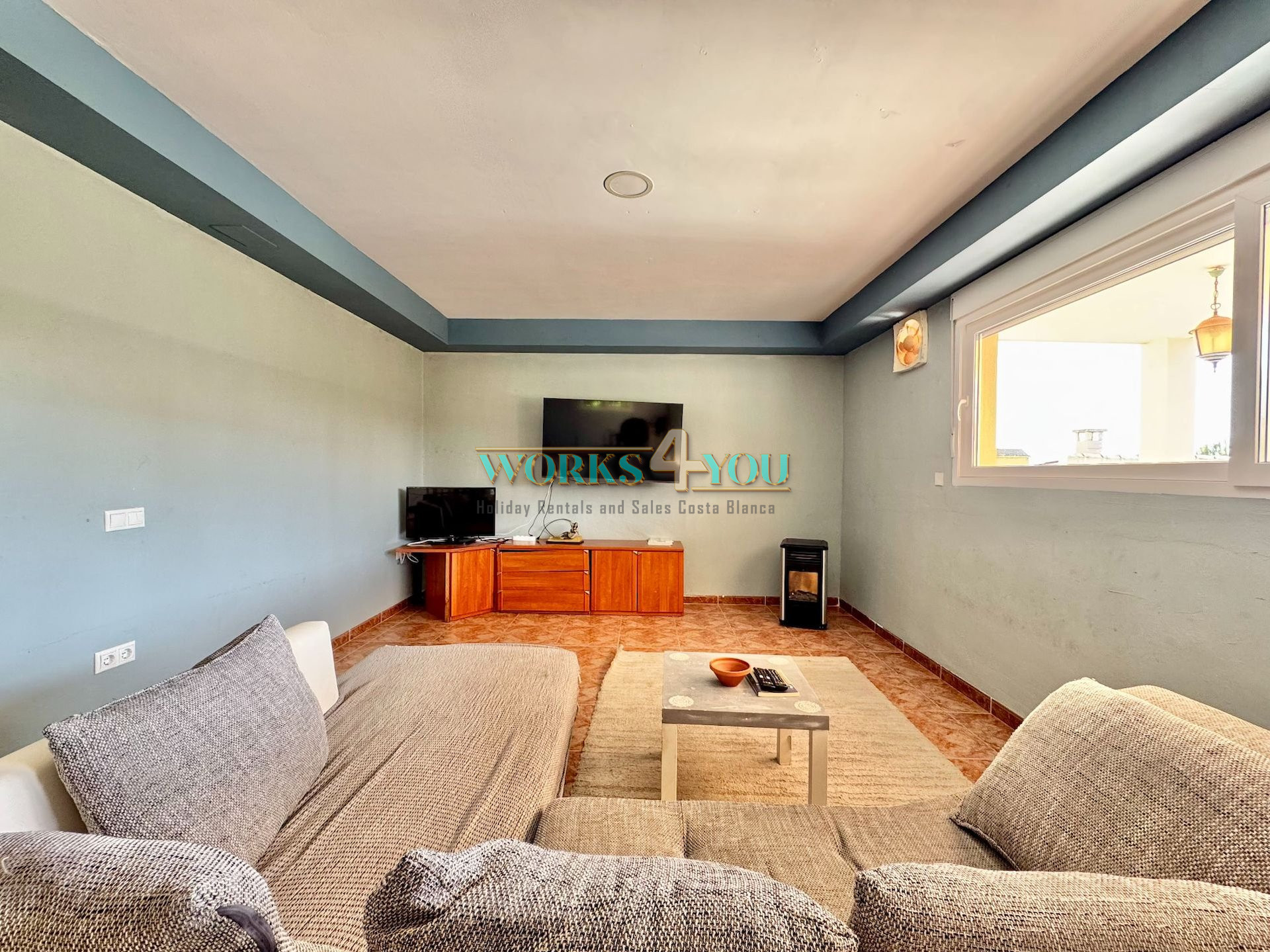 Villa with 2 Independent Apartments in Pinar de Garaita, La Nucia – foto 27