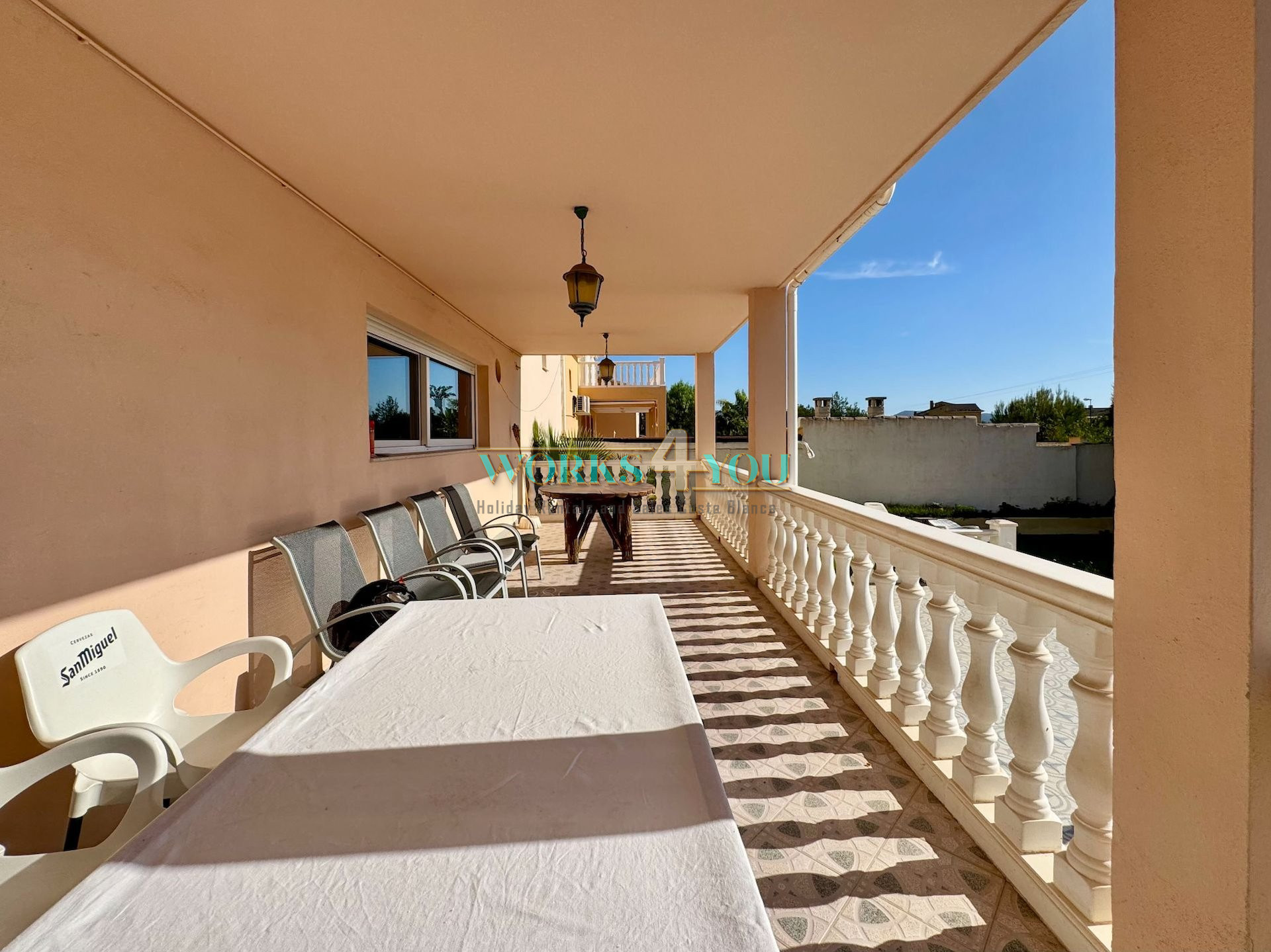 Villa with 2 Independent Apartments in Pinar de Garaita, La Nucia – foto 34