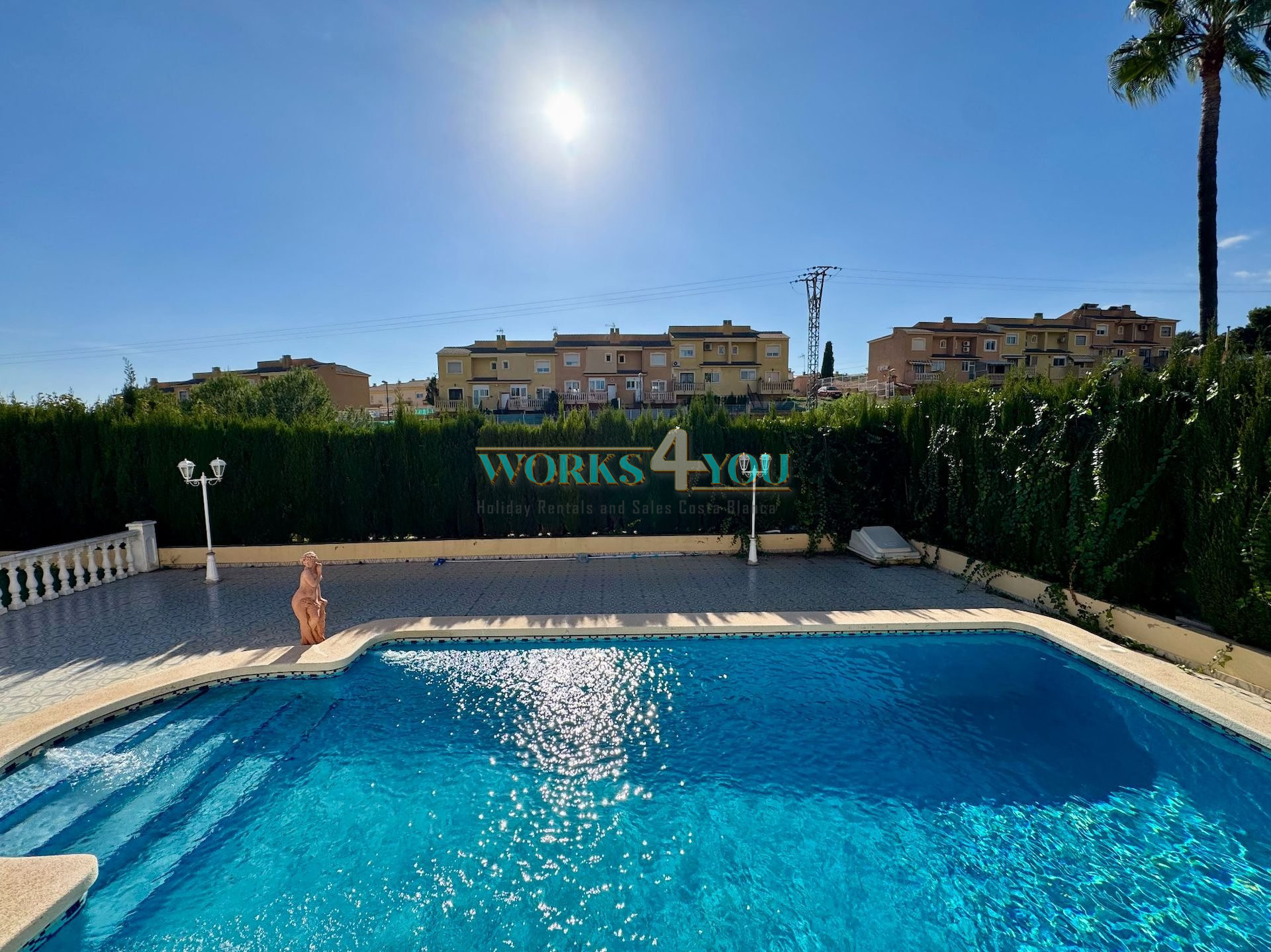 Villa with 2 Independent Apartments in Pinar de Garaita, La Nucia – foto 36
