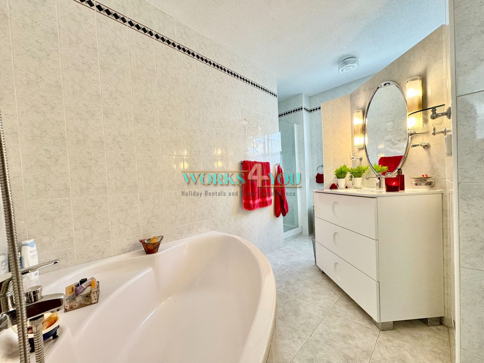 Villa with 3 Apartments in Cautivador, Alfaz del Pi – foto 13