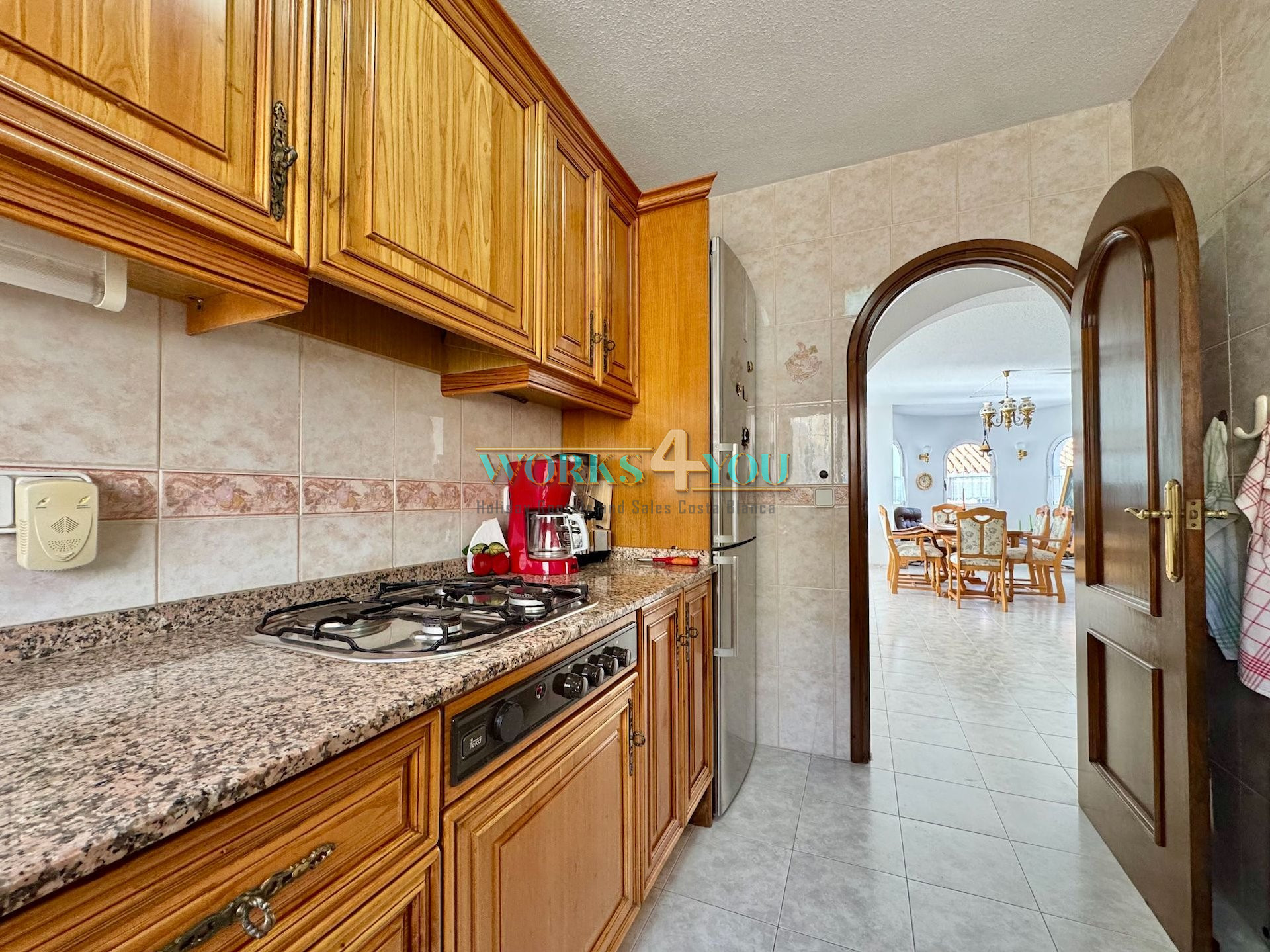 Villa with 3 Apartments in Cautivador, Alfaz del Pi – foto 17