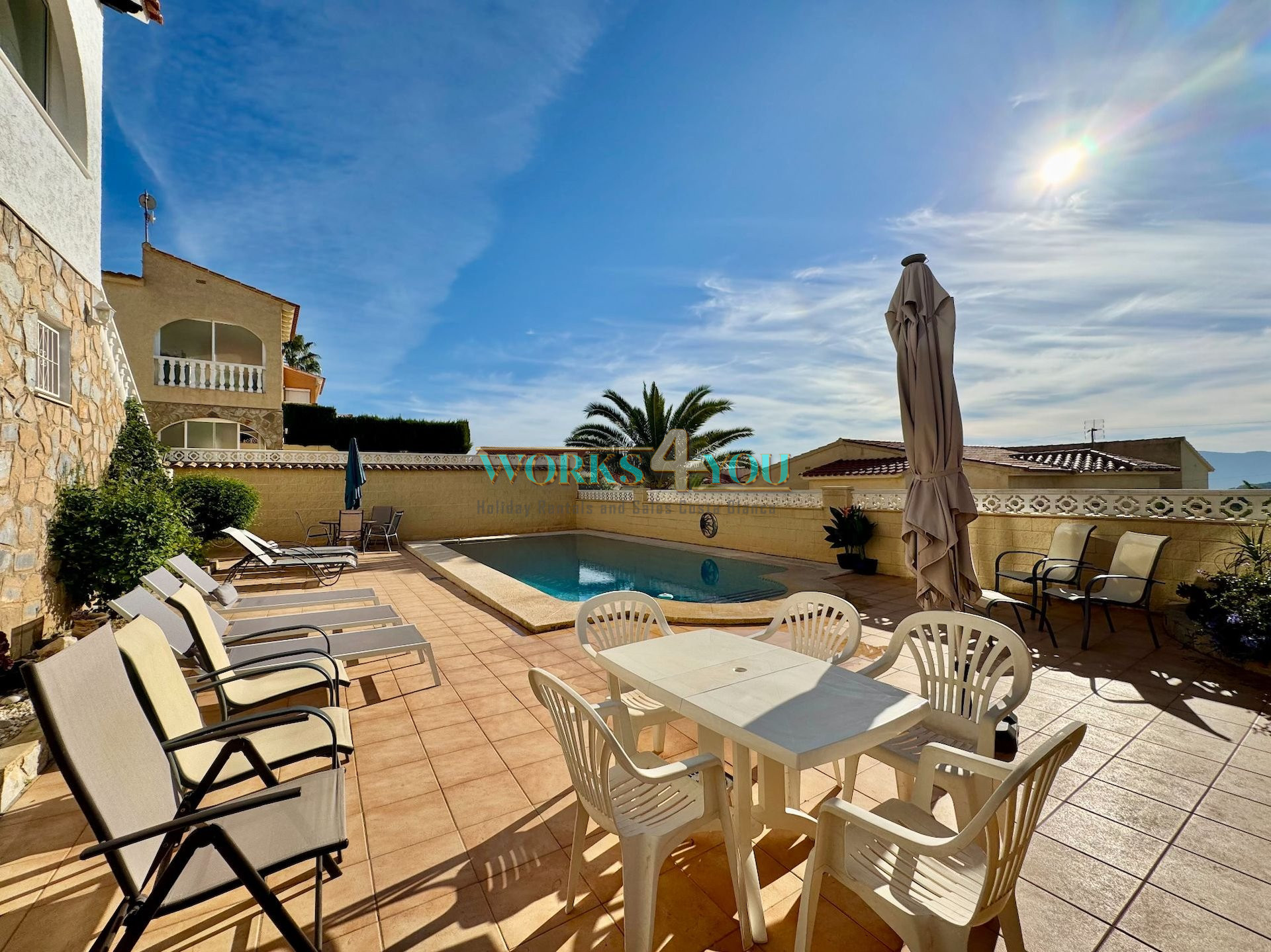Villa with 3 Apartments in Cautivador, Alfaz del Pi – foto 28