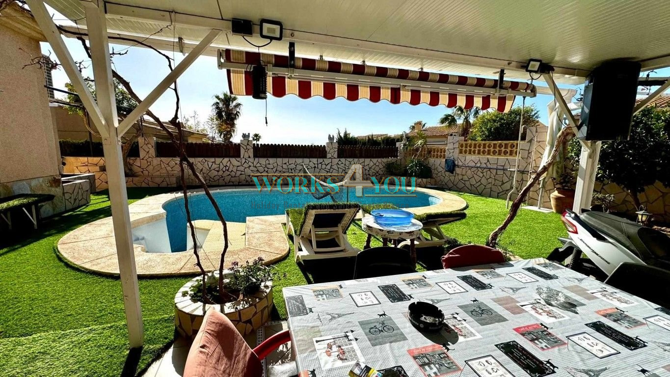 3 Bedroom Villa La Nucia – foto 21