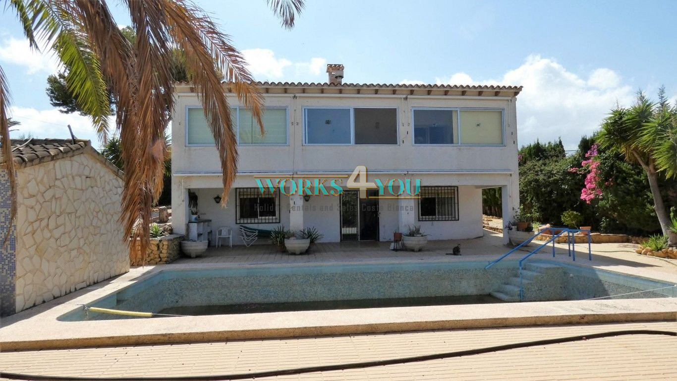 5 Bedroom Villa Alfaz del pi